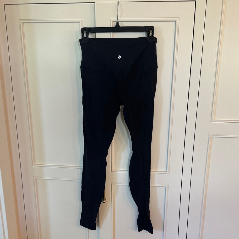 Lululemon Black High-Rise Leggings Classic